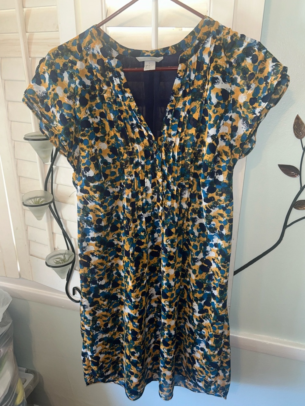 H&M Short Sleeve V-Neck Printed Dress in Mustard, Teal